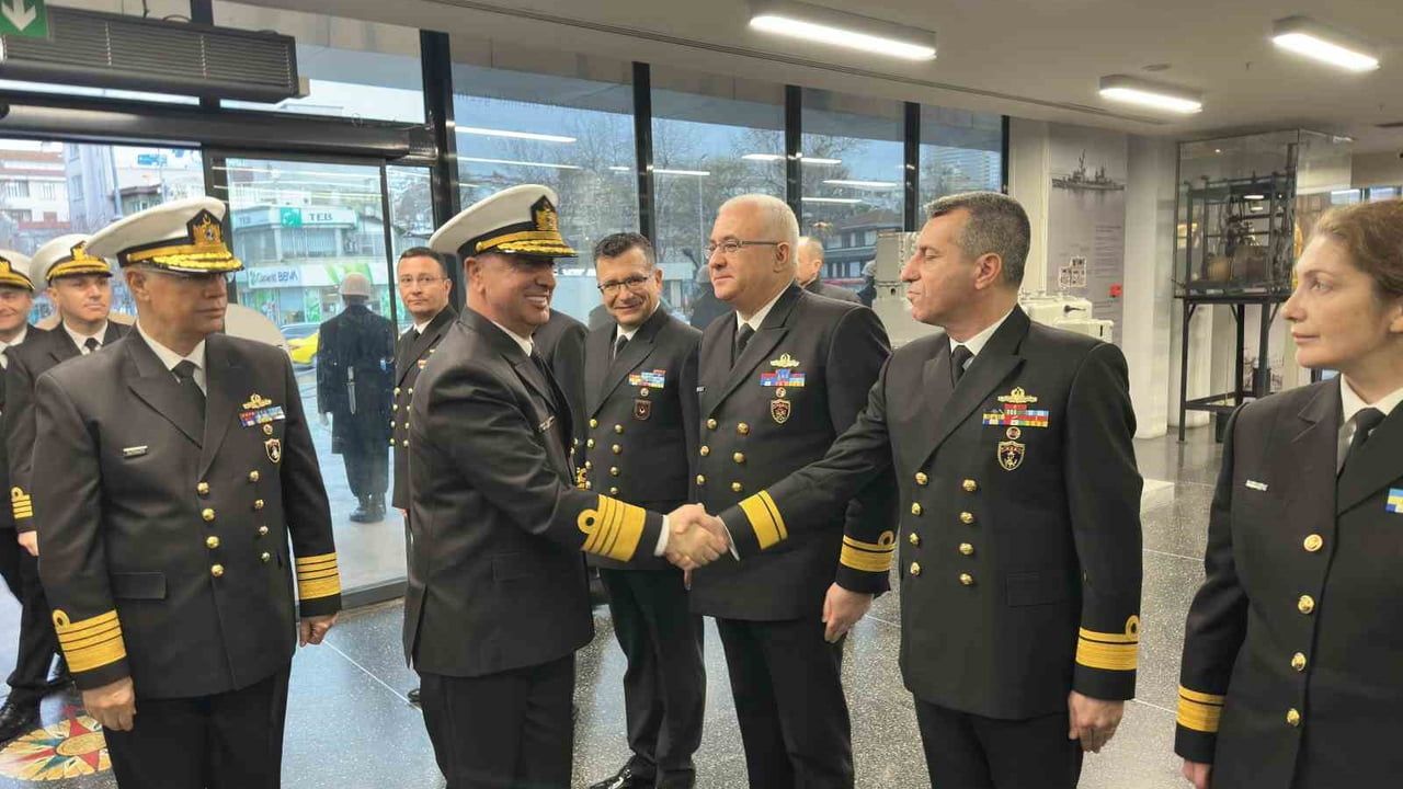 MKT Karadeniz Görev Grubu komutasını Türkiye devraldı