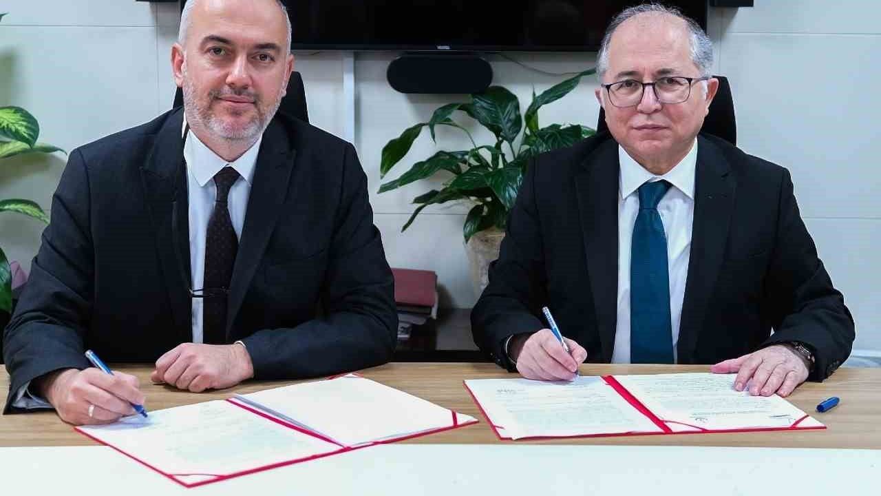 Mudanya Üniversitesi ve Bursa İl Sağlık Müdürlüğü arasında uygulamalı eğitim protokolü