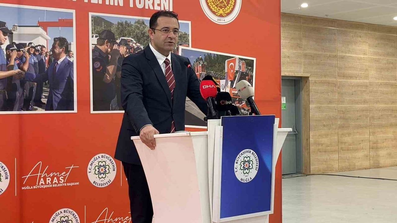 Muğla Büyükşehir Belediyesi'nde 100 Yeni Memurun Yemin Töreni