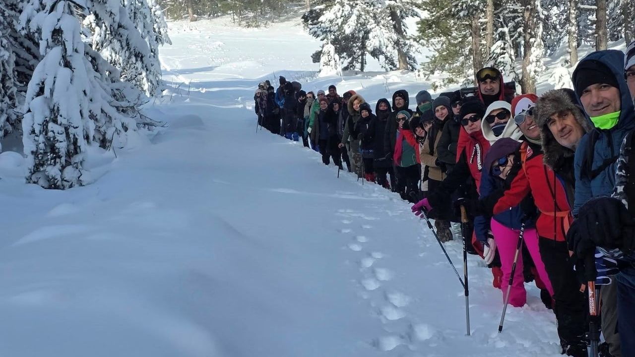 Murat Dağı'nda Kar Yürüyüşü: Termal ve Kayak Merkezi'nde Doğayla İç İçe Etkinlik