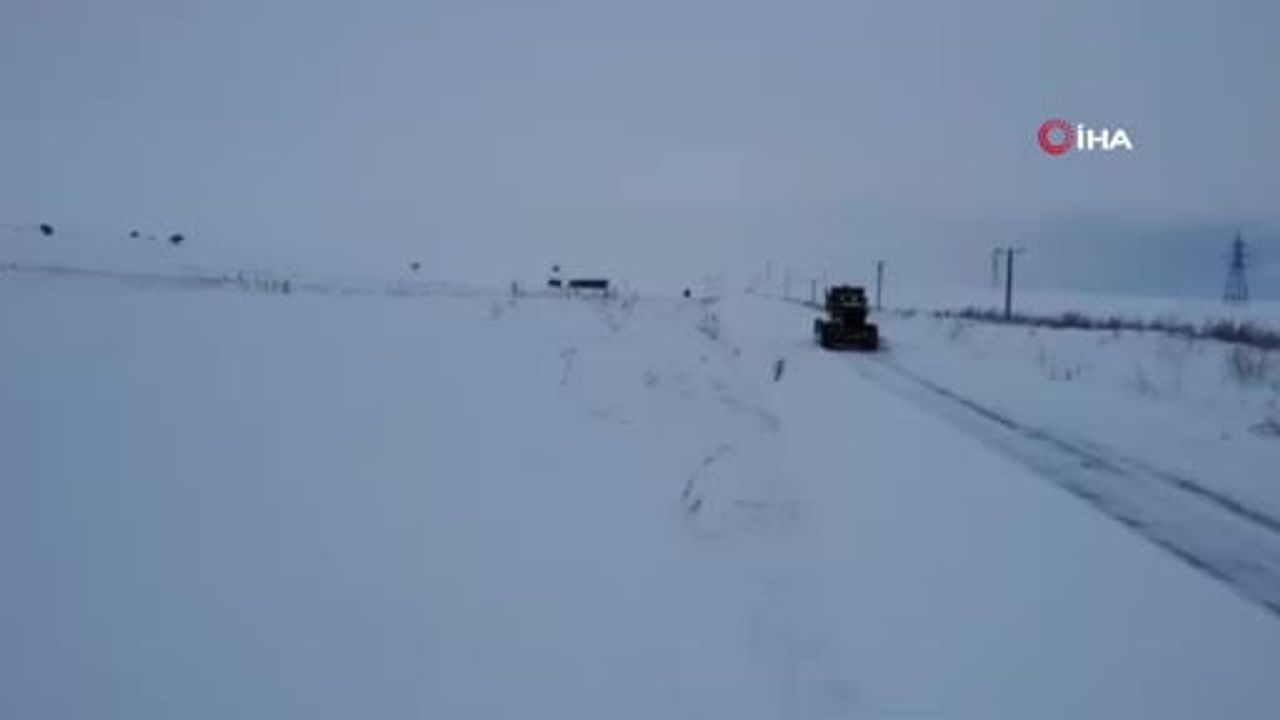 Muş'ta 345 köy yolu kar nedeniyle ulaşıma kapandı