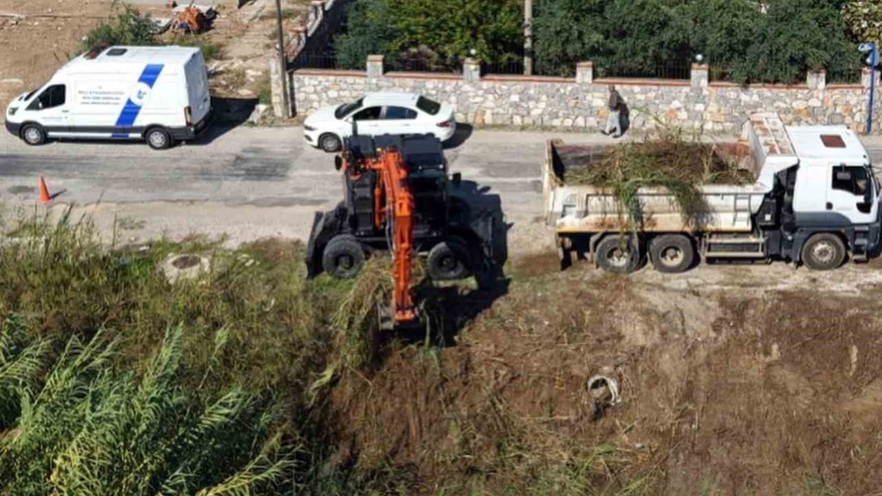 MUSKİ Fethiye’de 71 bin 500 metre dere temizliği gerçekleştirdi