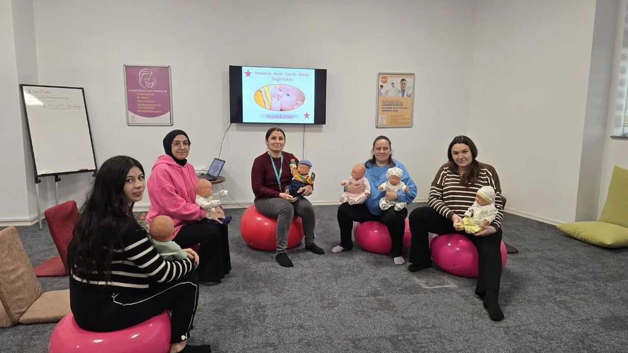 Nazilli'de Gebe Okulu eğitimleri sürüyor