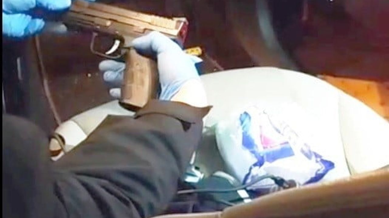 Nevşehir’de gizli bölmede ruhsatsız tabanca ve fişek ele geçirildi