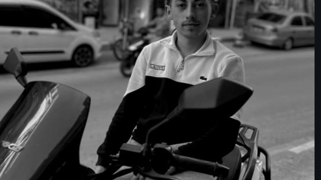 Niksar Kireçköprü'de kamyonla çarpışan 19 yaşındaki motosiklet sürücüsü yaşamını yitirdi