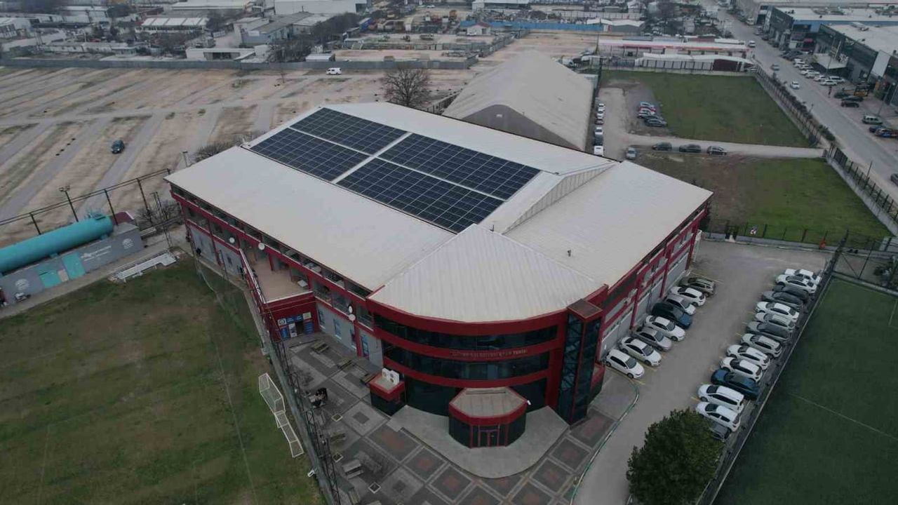 Nilüfer Belediyesi 2025'te güneş enerjisinde üretim ve tasarrufu artırdı