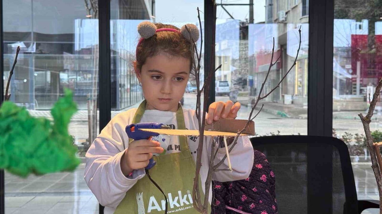 Nilüfer’de yarıyıl coşkusu sona erdi: Çocuklar bilimden sanata dolu iki hafta geçirdi