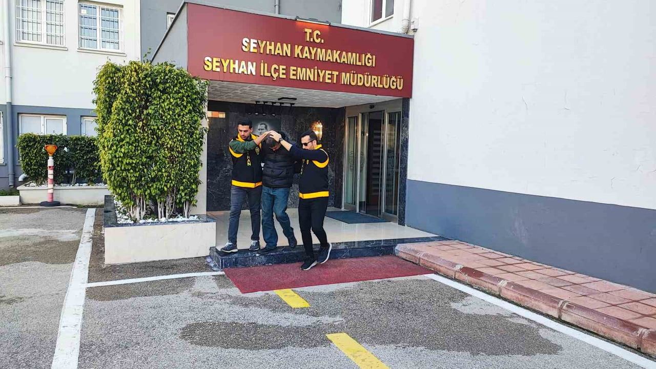 Öğretmene saldıran veli gözaltına alındı