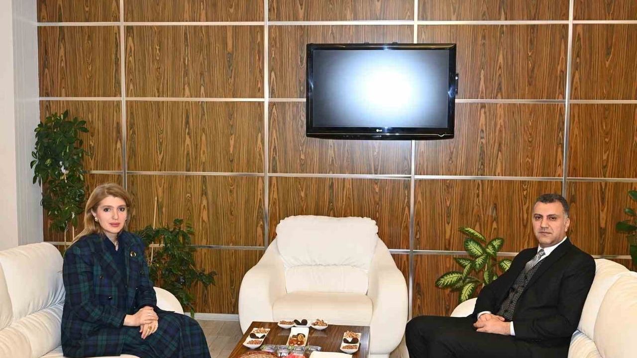 Ölmeztoprak: Yeniden inşa ortak akıl ve istişareyle yürütülüyor