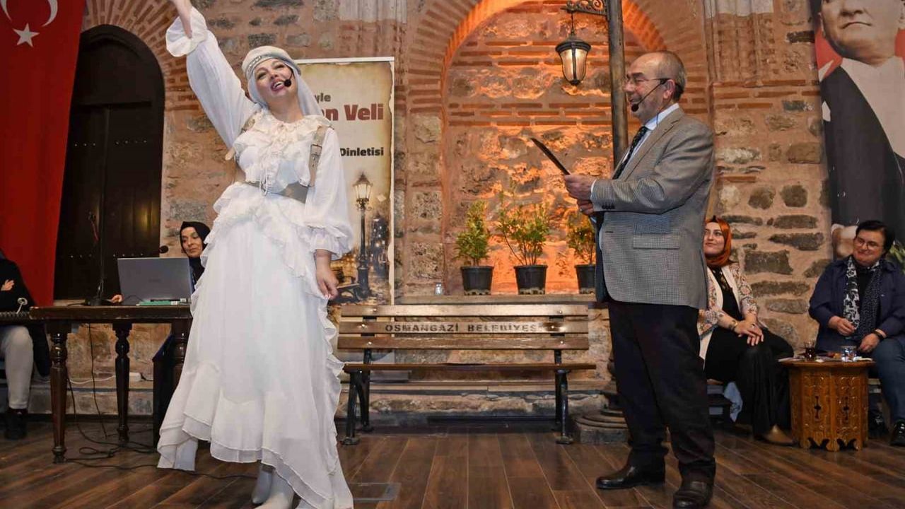 Orhan Veli Kanık, Osmangazi’de tiyatral şiir gecesiyle anıldı