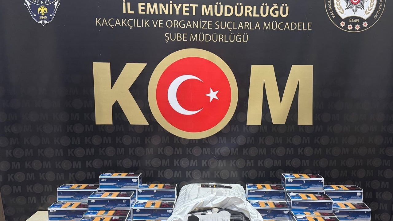 Osmaneli'de araçta 10 bin makaron ele geçirildi