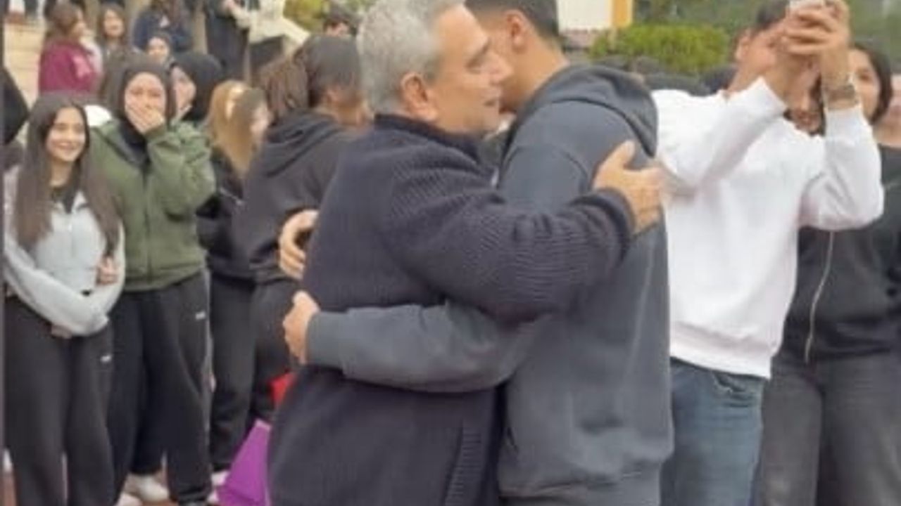 Osmaniye’de 40 yıllık Türk Dili öğretmenine duygusal veda