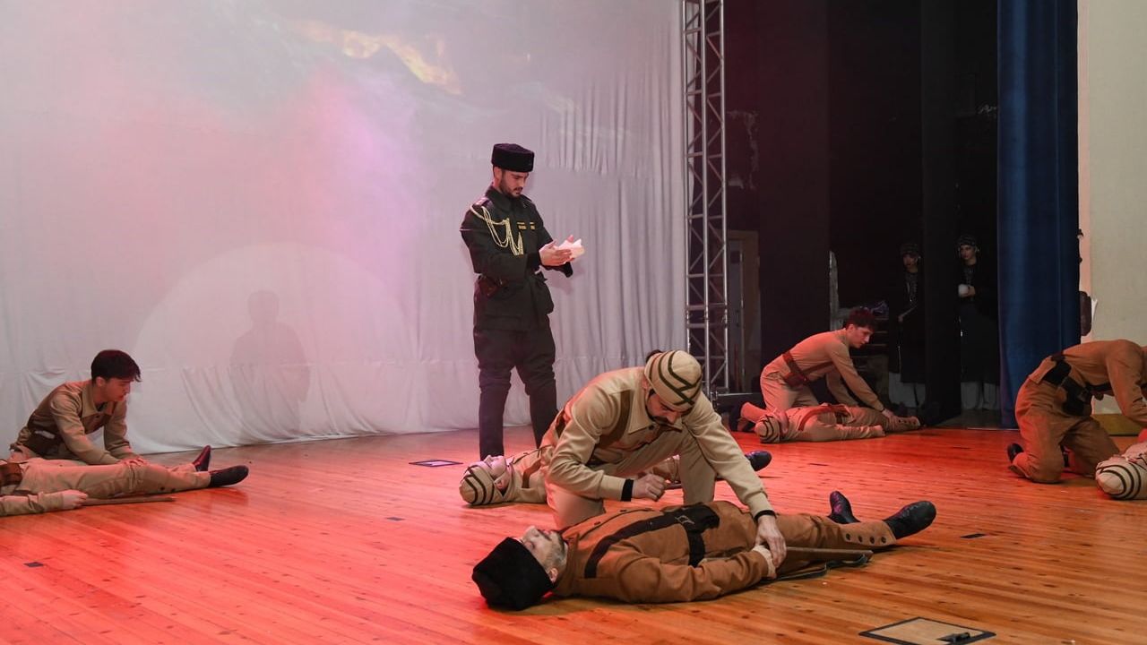 Osmaniye'de 'Destanların Dansı' ile kurtuluş coşkusu