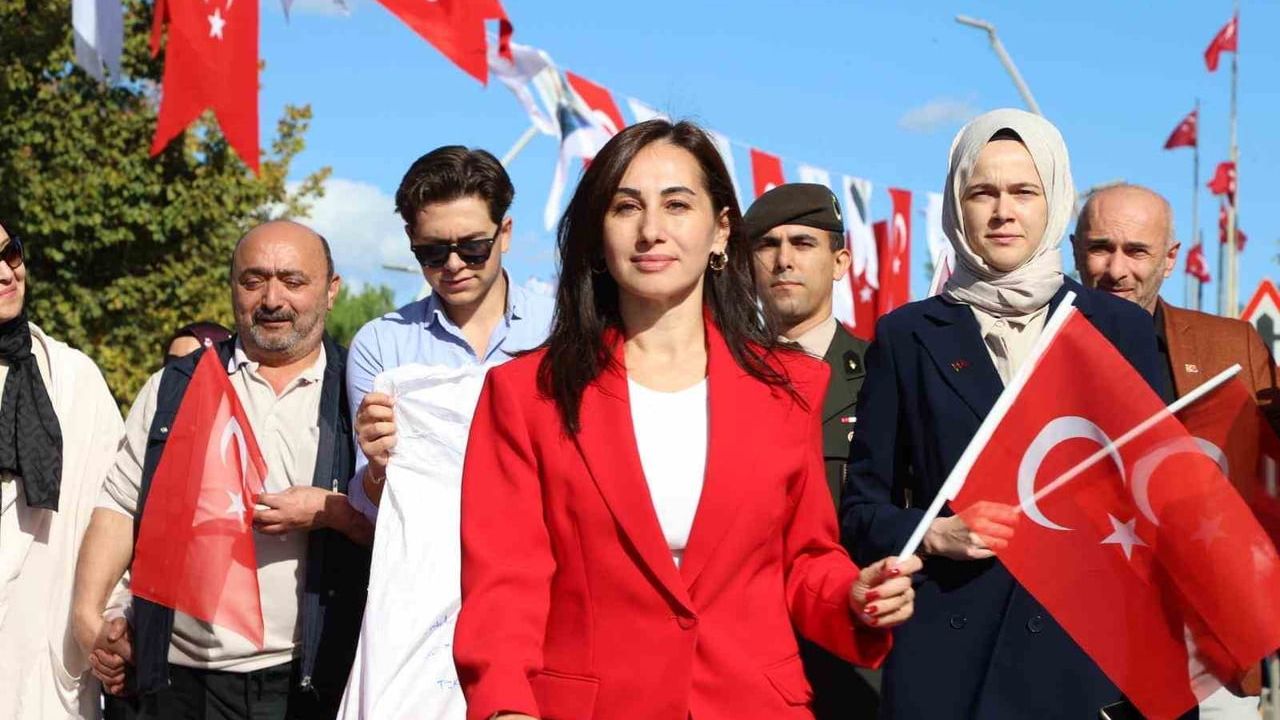 Özlem Vural Gürzel: İhale iddialarına net yanıt — Görevde değildim