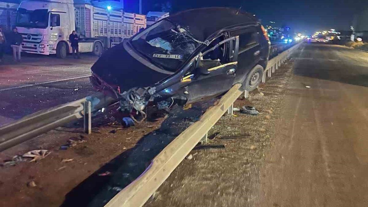 Payas'ta refüje çıkan otomobilin sürücüsü yaralandı