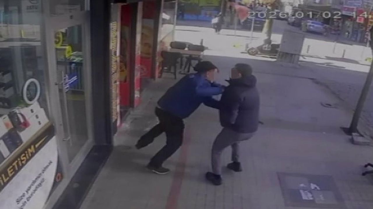 Pendik Kaynarca'da kuyumcu soygun girişimi: Oyuncak silah ortaya çıktı