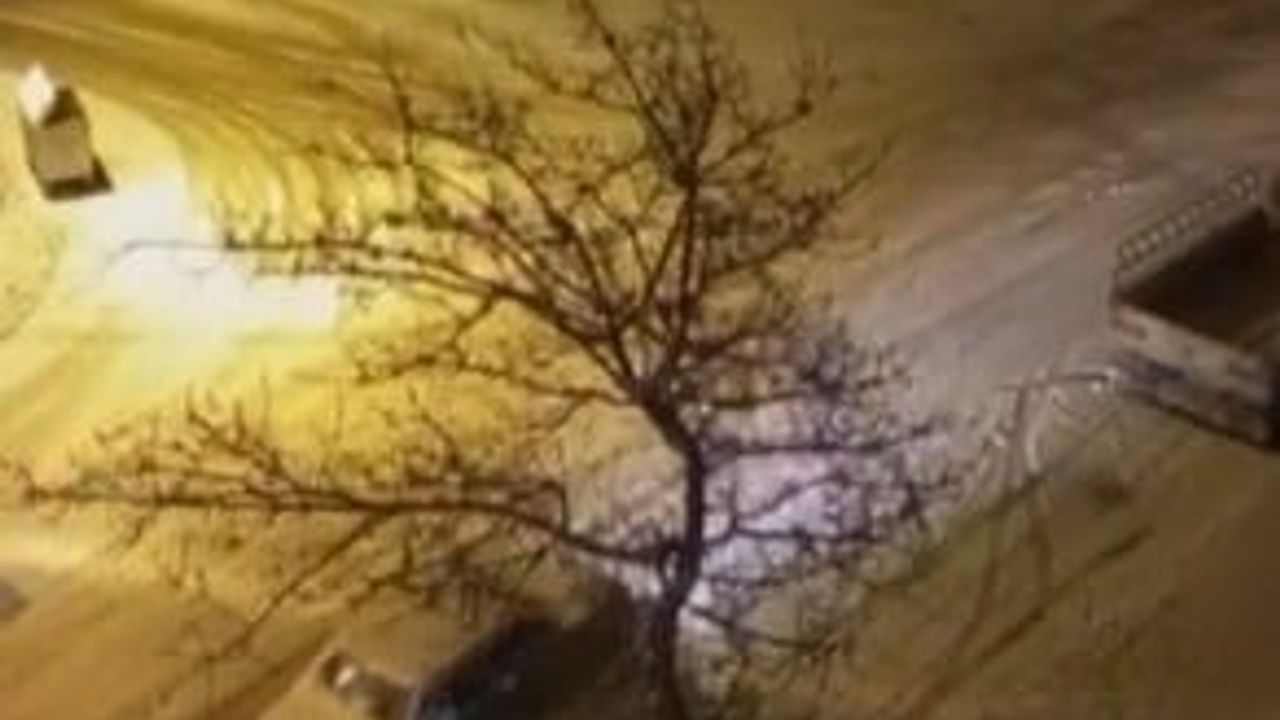 Polatlı’da Kar Etkili: Yollar Buzlandı, Ulaşım Aksadı