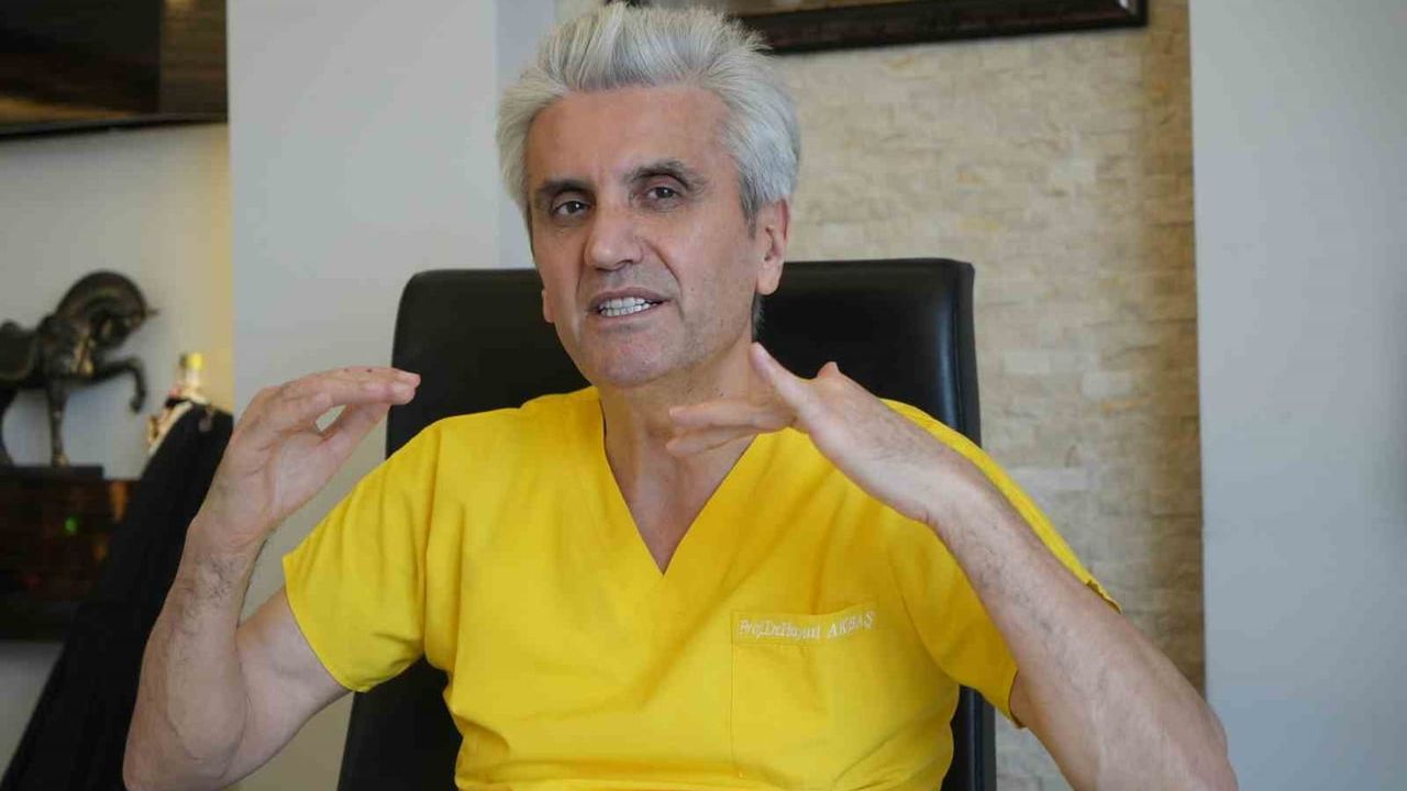 Prof. Dr. Hayati Akbaş: Yüz germe sonrası PRP, mezoterapi ve lazer bakımlarının önemi