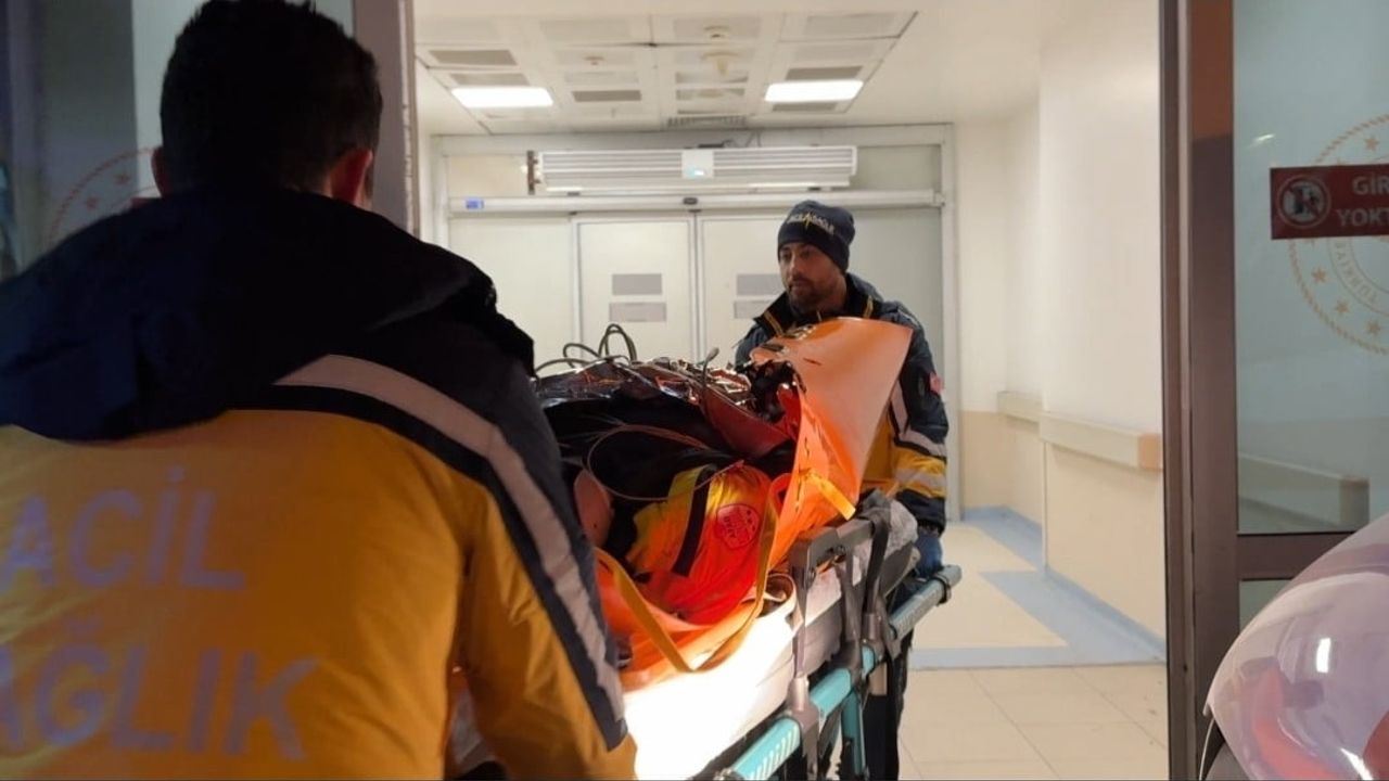 Rumelifeneri’nde kaybolan Ayfer Özmen uçurumdan deniz yoluyla kurtarıldı