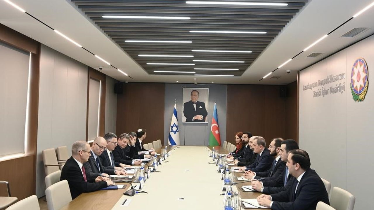 Saar ve Bayramov Bakü'de Görüştü: İş Birliğini Genişletme Vurgusu