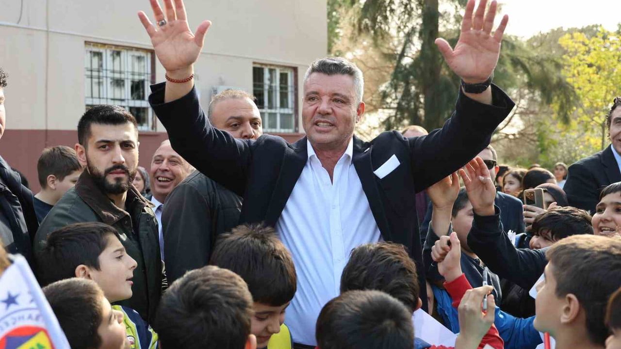 Sadettin Saran: 'Fenerbahçe’yi bu sene şampiyon yaparak birçok çocuğumuzu Fenerbahçeli yapacağız'