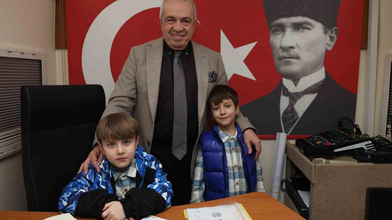 Şadi Özdemir Kızılcıklı’da çocukların kaykay park talebini dinledi