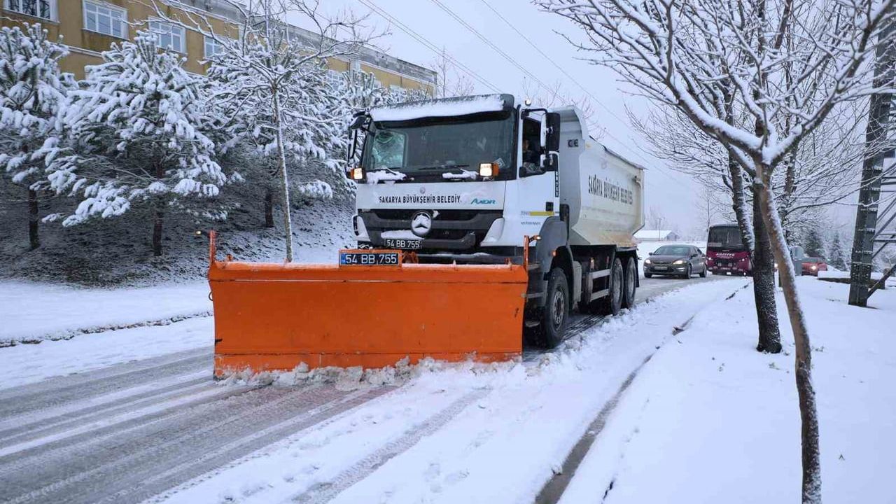 Sakarya’da 45 grup yolundan 33’ü ulaşıma açıldı