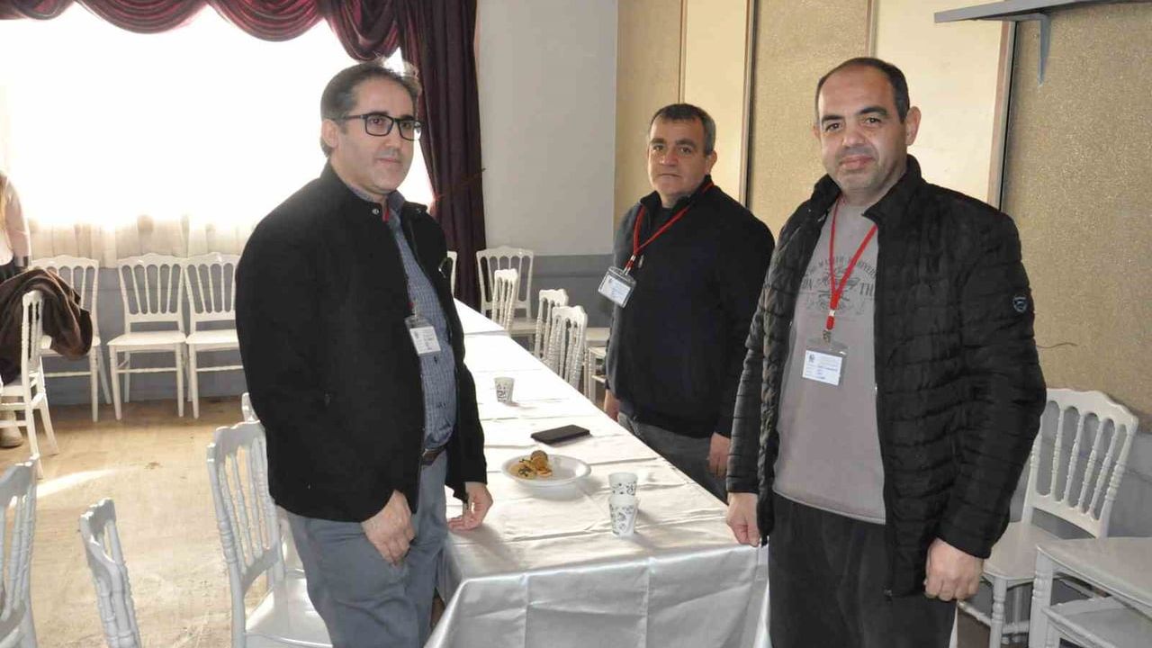 Salihli Berberler Odası'nda Kadir Dilşeker yeniden başkan