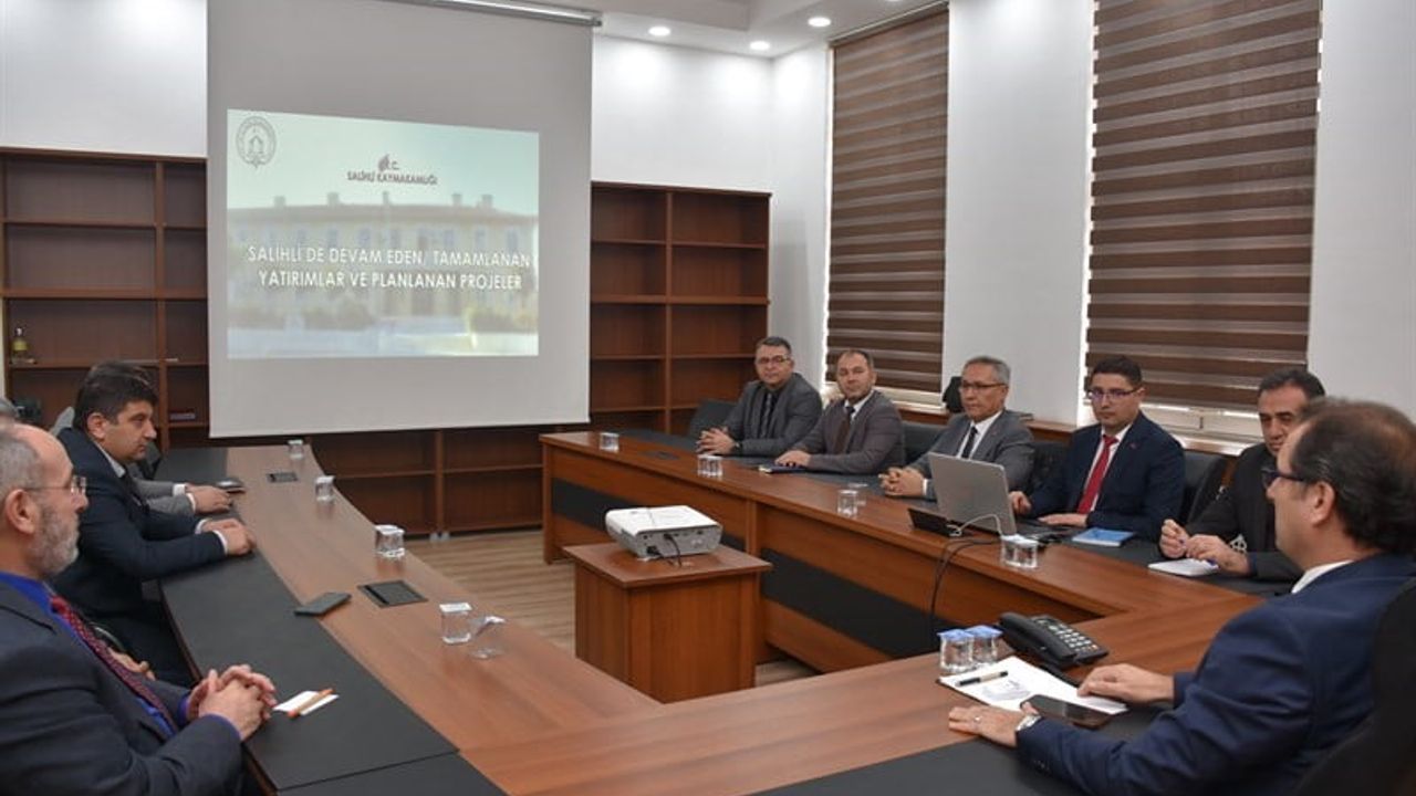 Salihli'de 2026 Yatırımları İçin İlk İzleme Toplantısı Gerçekleştirildi