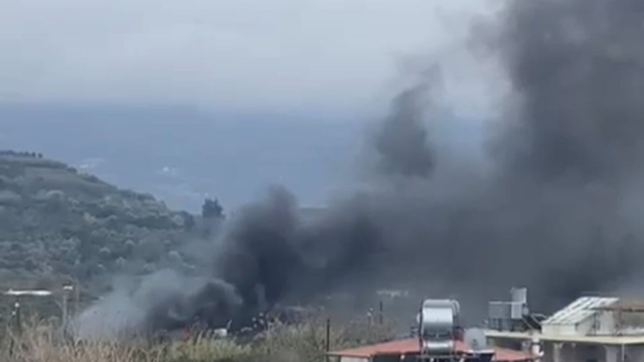 Samandağ'da depremzedelerin konteyneri yangında kullanılamaz hale geldi