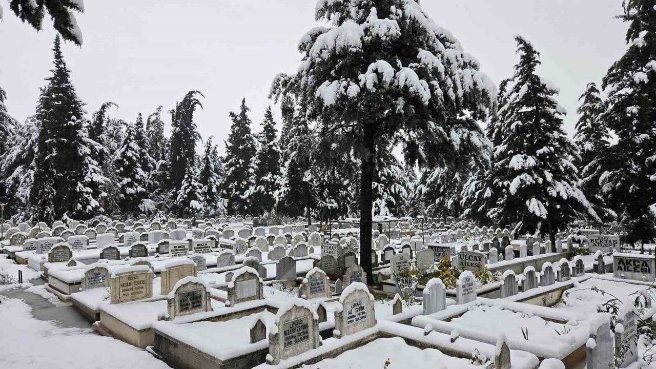 Samsun'da Balkan soğuğu: Yükseklerde kar 50 santimetreye ulaştı