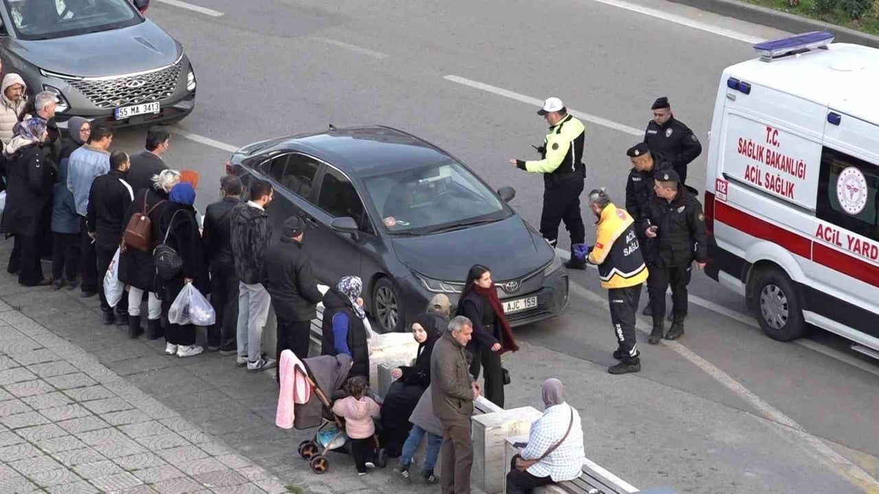 Samsun'da Cumhuriyet Meydanı otopark girişinde kaza: 1 yaralı