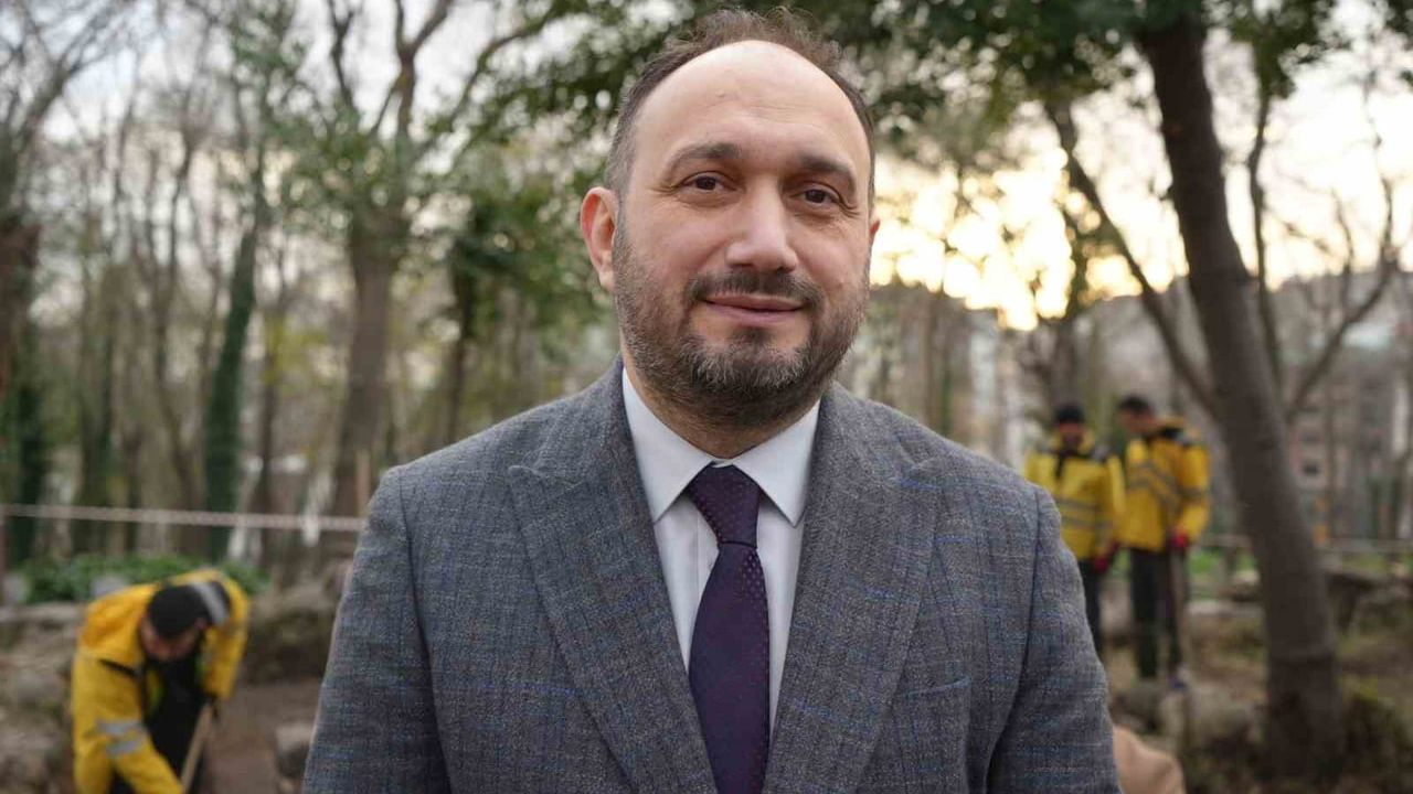 Samsun’da Seyyid Kutbiddin Mezarlığında Tarihi mezarlar ve Samsun yazılı kitabe