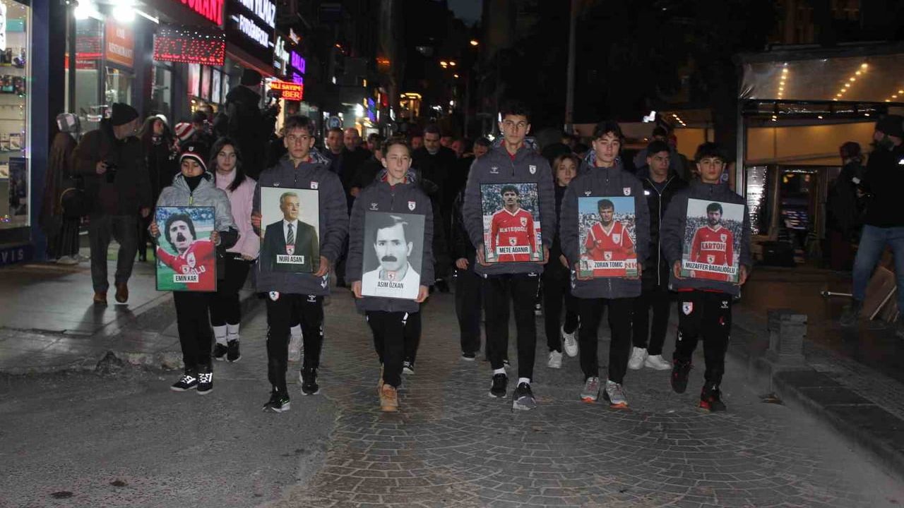 Samsunspor acı kaza yıl dönümünde yürüyüşle anıldı
