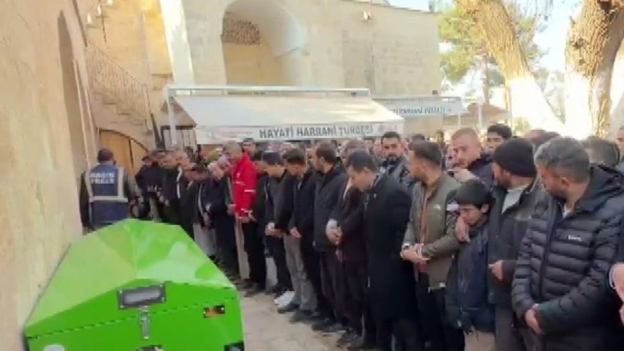 Şanlıurfa'da su kanalına düşen sürücü Halil Gündüz defnedildi