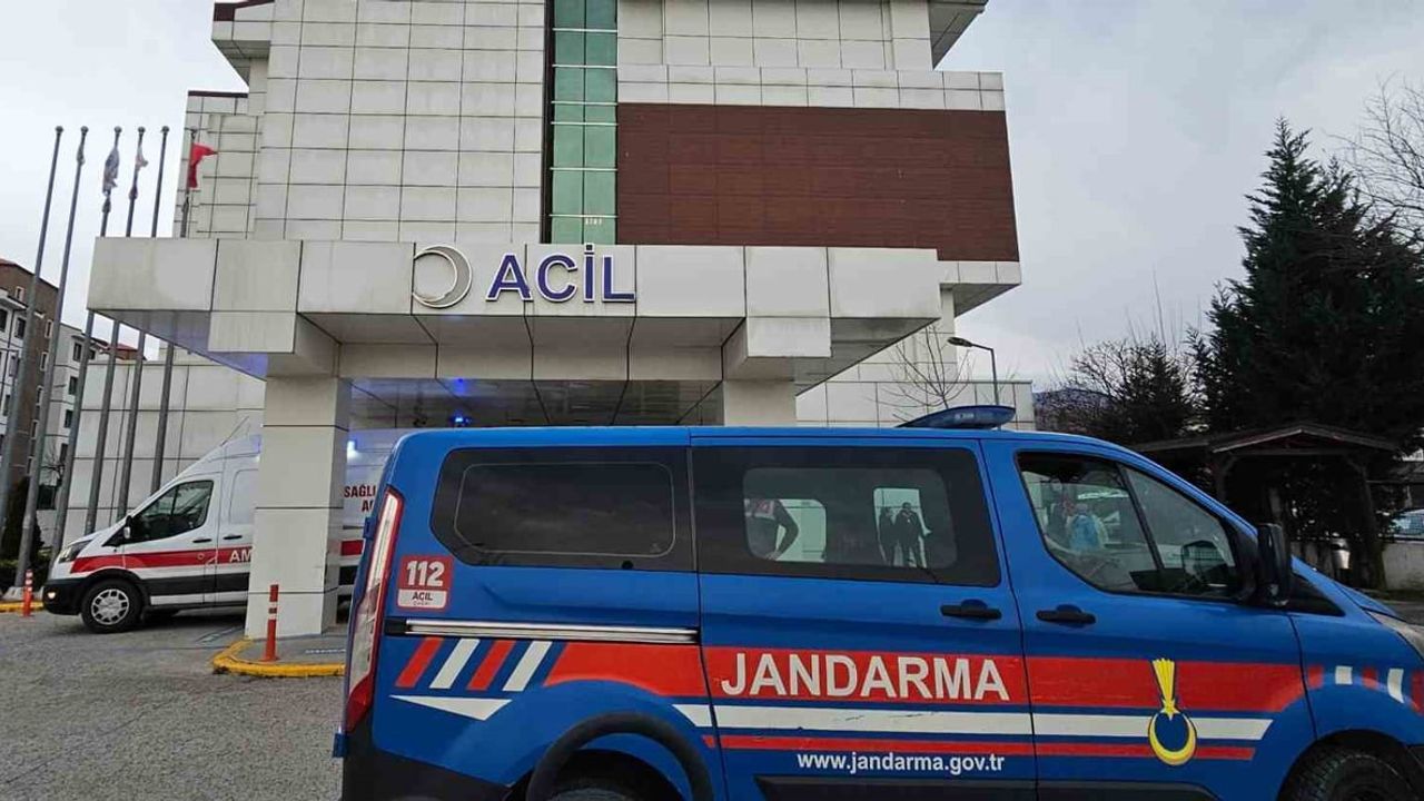 Sapanca'da bungalov havuzuna düşen 3 yaşındaki çocuk yoğun bakımda