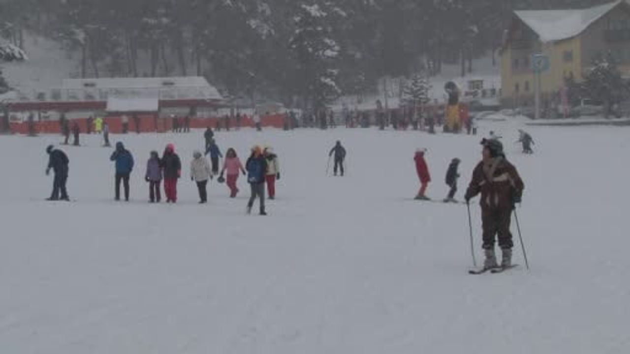 Sarıkamış'ta Kar Altında Kayak ve Snowboard Keyfi