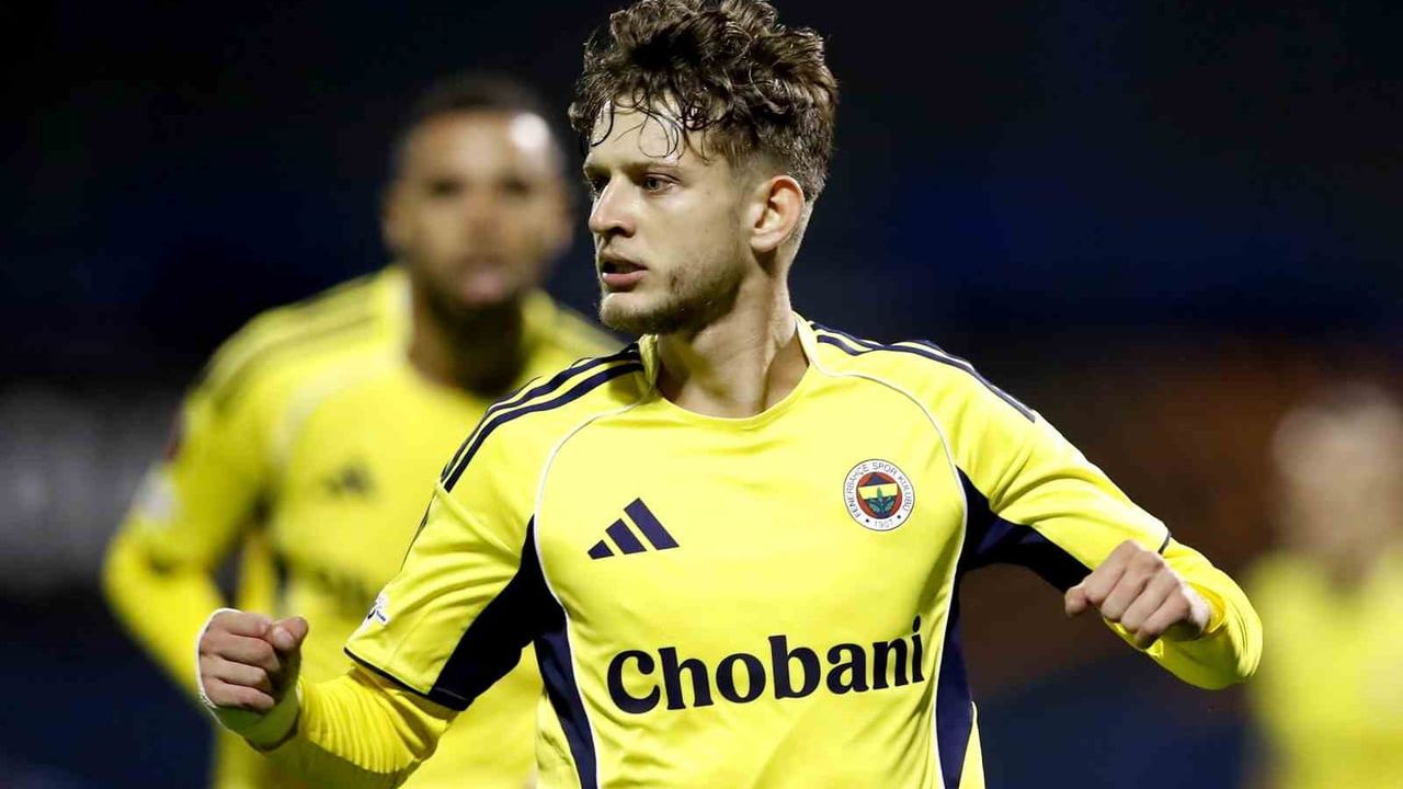 Sebastian Szymanski Rennes'e transfer oldu