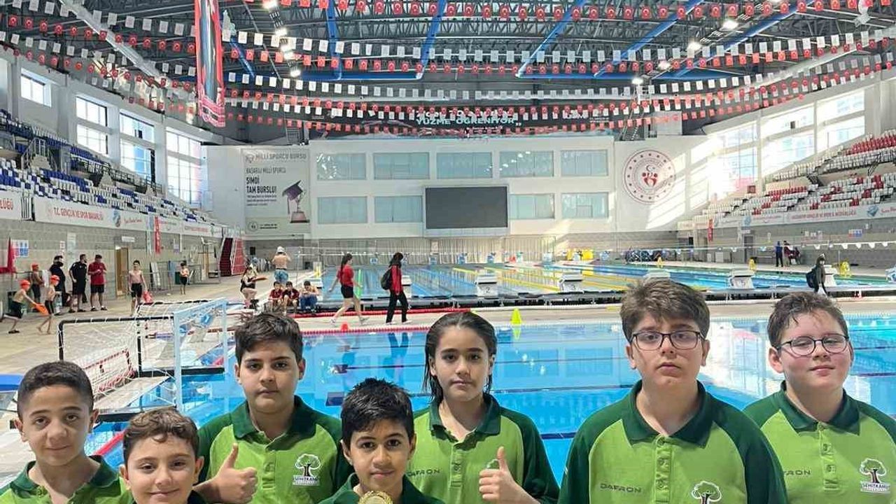 Şehitkamil U12 ve U16 sutopunda çifte şampiyonluk