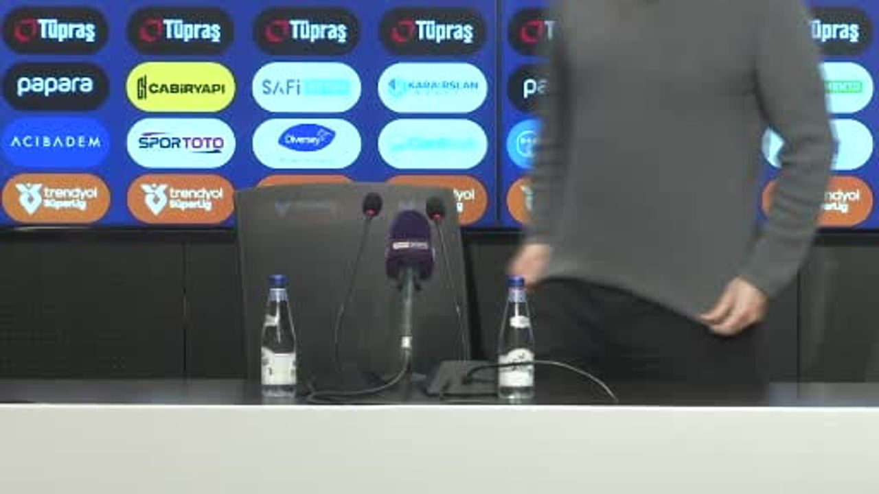 Sergen Yalçın: Burası taraftarın istediği takım olacak, biraz sabır