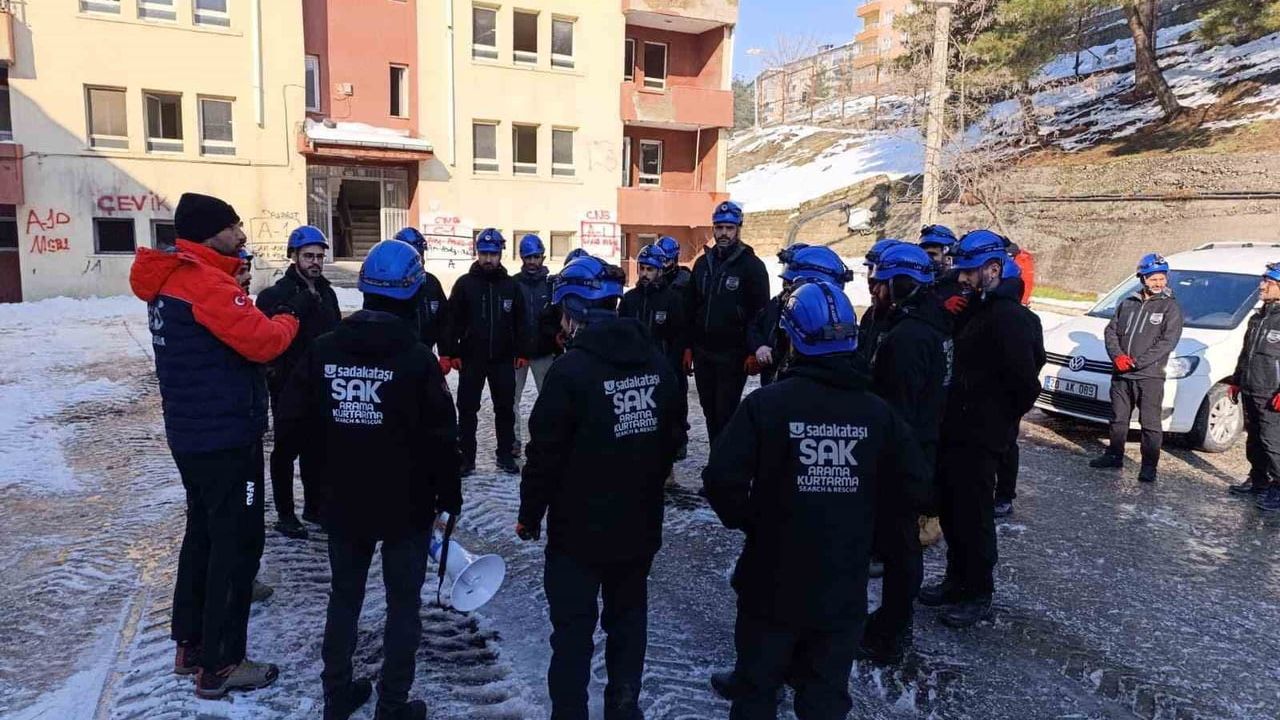 Siirt'te AFAD ve SAK iş birliğinde arama kurtarma akreditasyon eğitimi