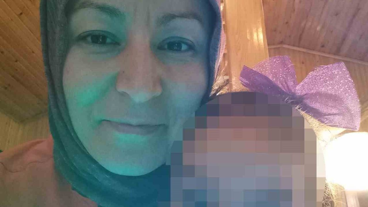 Simav'da otomobil ile öğrenci servisi çarpıştı: 1 ölü, 1 ağır yaralı