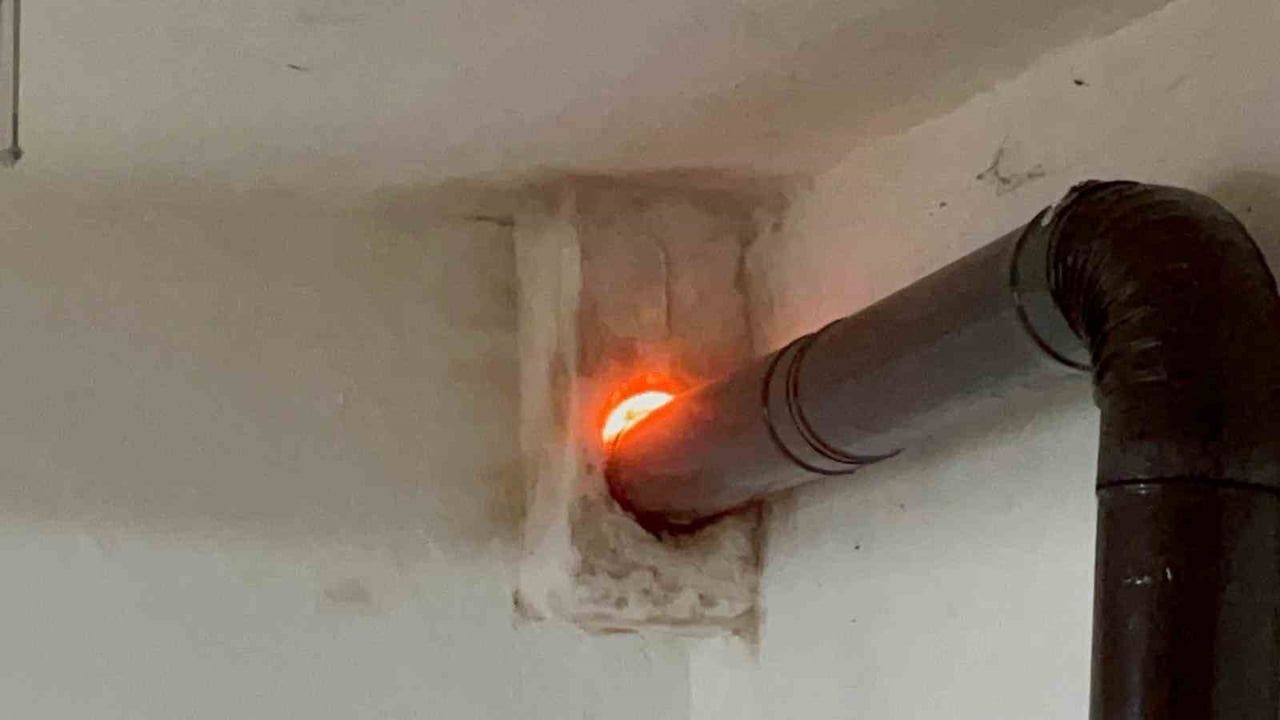 Sinop’ta giriş katındaki baca yangını itfaiye tarafından büyümeden söndürüldü