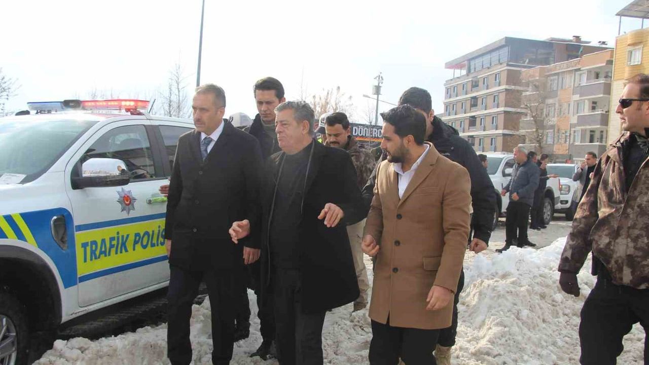 Şırnak'ta Kar Beyazına Kararlı Müdahale: Kurumlar Sahada