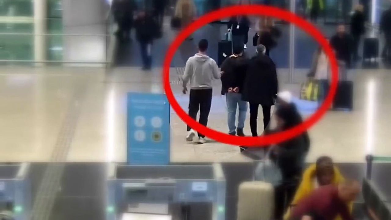Şişli'de kesik baş cinayetinde zanlıların havalimanında yakalanma görüntüleri
