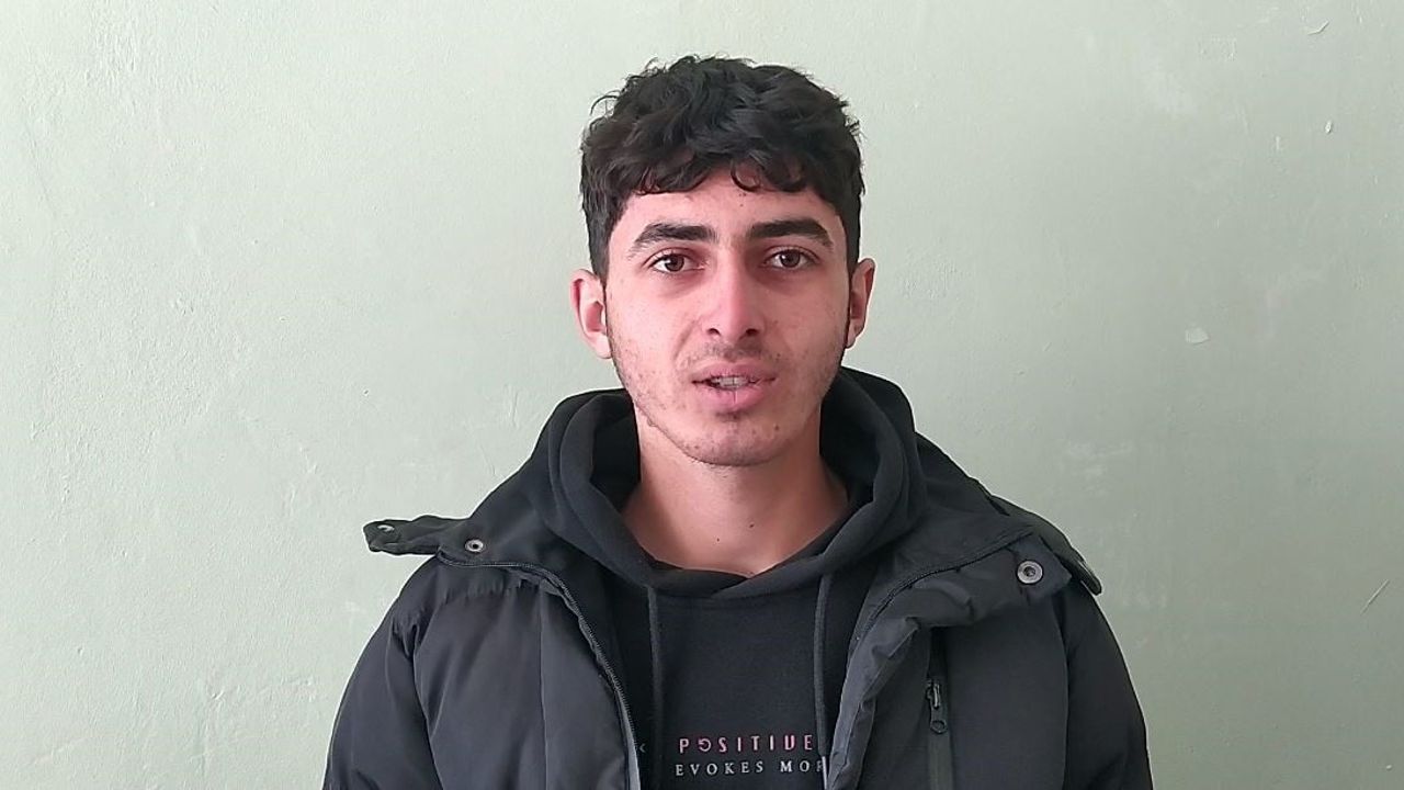 Sivas Sızır'da İki Kurtun Yerleşim Yakınlarında Görünmesi Endişe Yarattı