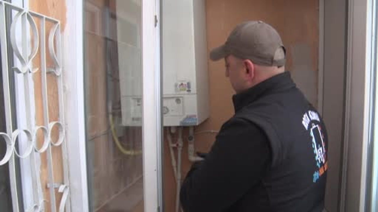 Sivas'ta Kombi Kapatmaları Donma Riskini Artırıyor; Tamir Masrafları 10-15 Bin TL