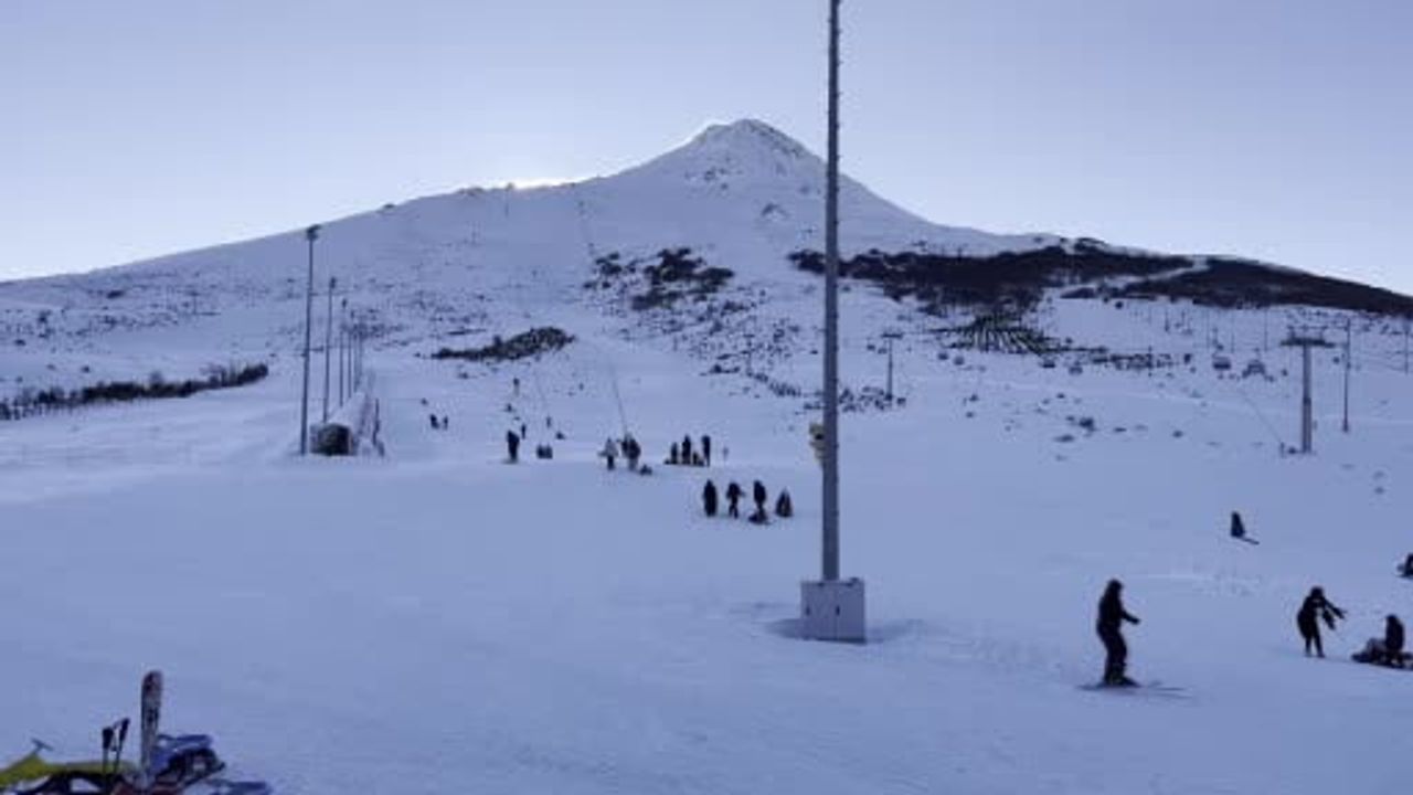 Sivas'ta Yıldız Dağı'nda kayak sezonu başladı