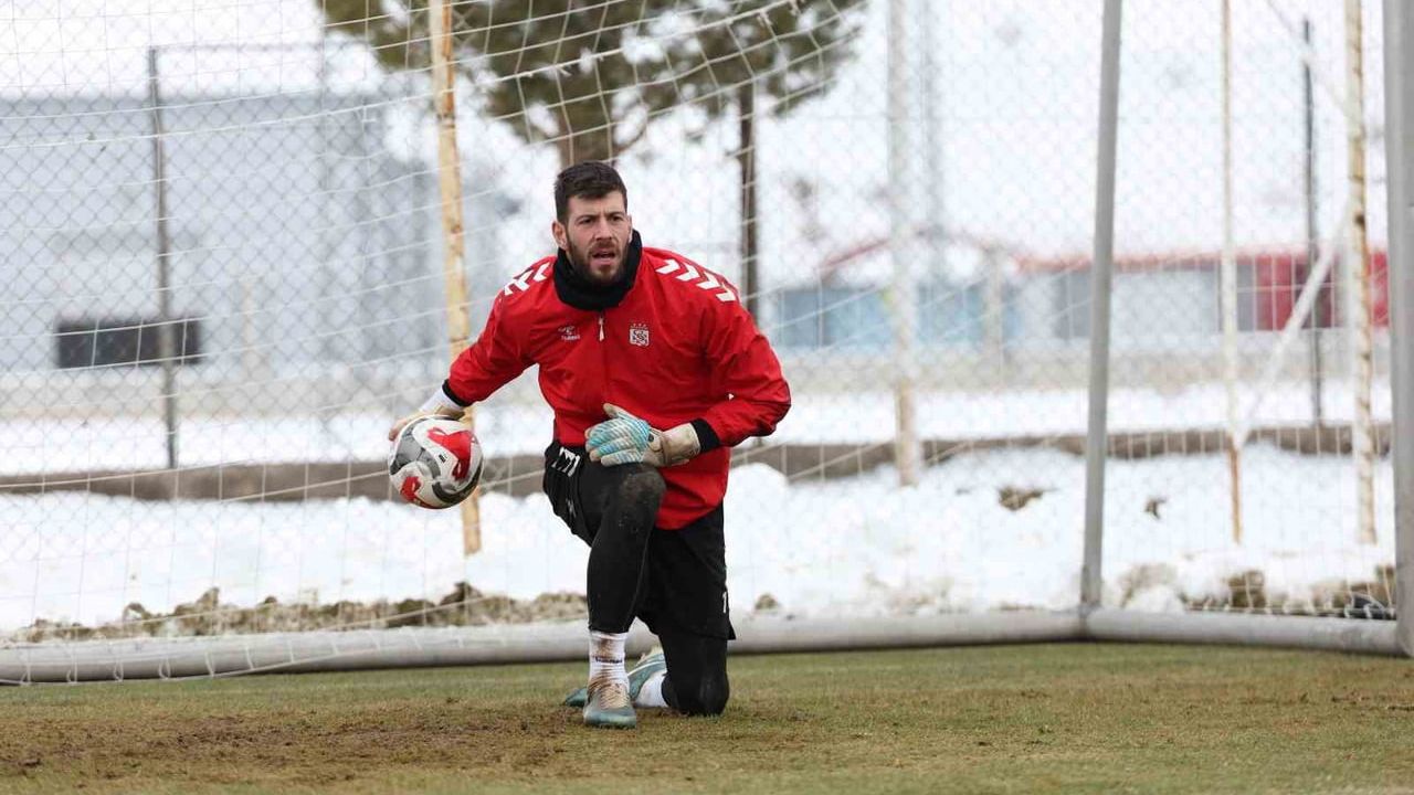 Sivasspor, Erzurumspor maçı öncesi hazırlıklarını sürdürdü