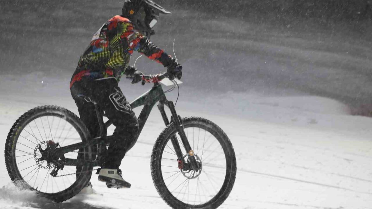Snowbike Türkiye Şampiyonası Erzurum'da sona erdi
